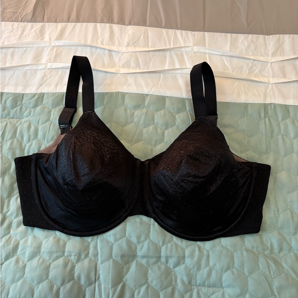 Like New - Wacoal Black Bra 36 H